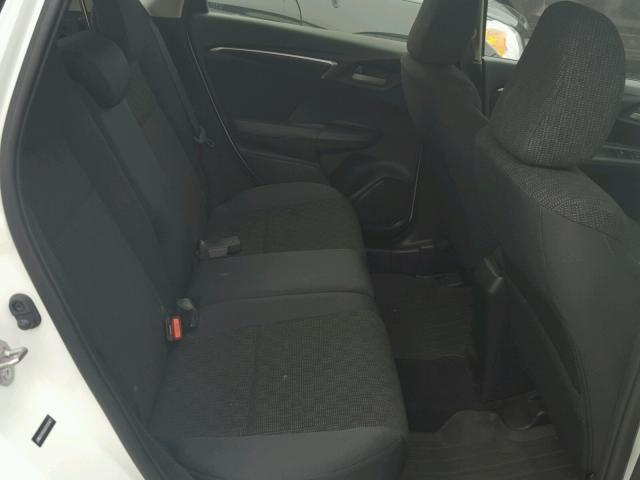 JHMGK5H56GX005967 - 2016 HONDA FIT LX Beyaz fotoğraf 6