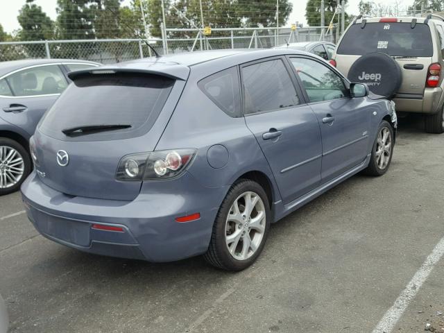 JM1BK144171641636 - 2007 MAZDA 3 HATCHBAC GRAY photo 4