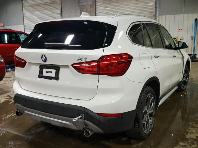 WBXHT3C30H5F82834 - 2017 BMW X1 XDRIVE2 WHITE photo 4