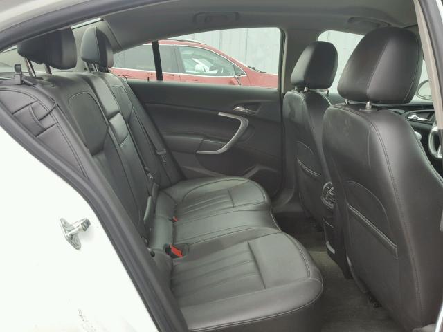2G4GR5EK8C9176246 - 2012 BUICK REGAL WHITE photo 6