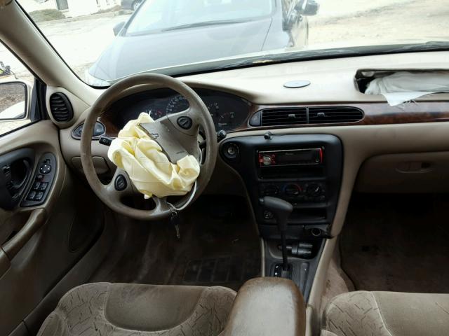 1G1NE52J816115074 - 2001 CHEVROLET MALIBU LS 米色 照片 9