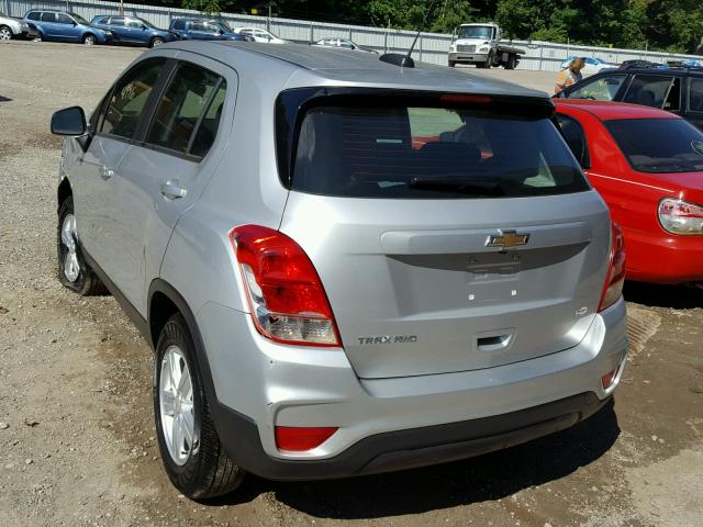 KL7CJNSB2HB250701 - 2017 CHEVROLET TRAX LS SILVER photo 3