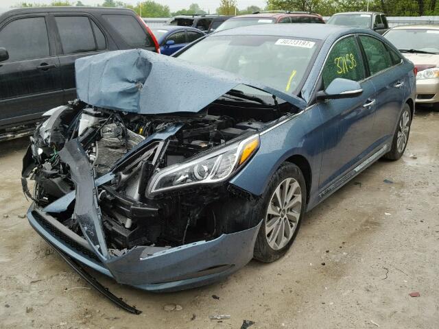 5NPE34AF2FH093655 - 2015 HYUNDAI SONATA SPO BLUE photo 2