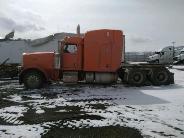 1XPXD49X1GD346120 - 2016 PETERBILT 389 ORANGE photo 9