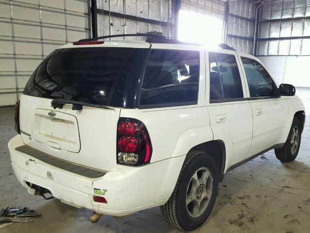 1GNDS13S382215667 - 2008 CHEVROLET TRAILBLAZE WHITE photo 4