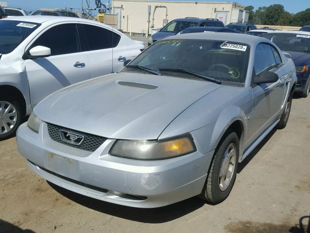 1FAFP40411F181145 - 2001 FORD MUSTANG SILVER photo 2