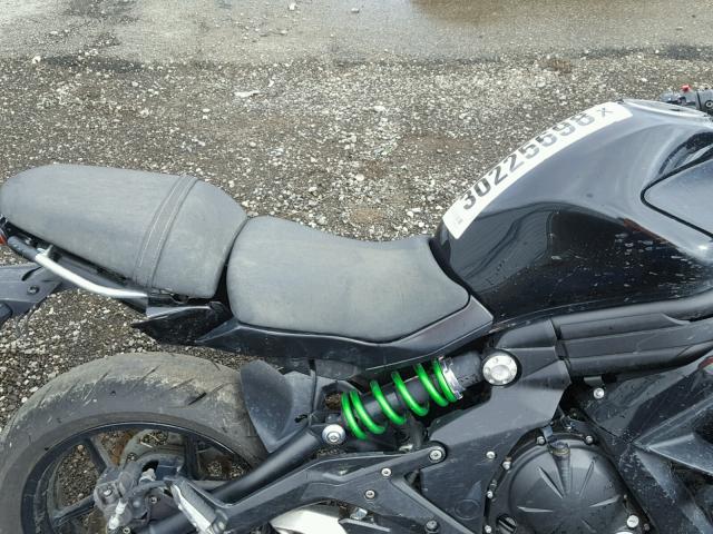 JKAEXEE16FDA17917 - 2015 KAWASAKI EX650 E TWO TONE photo 5