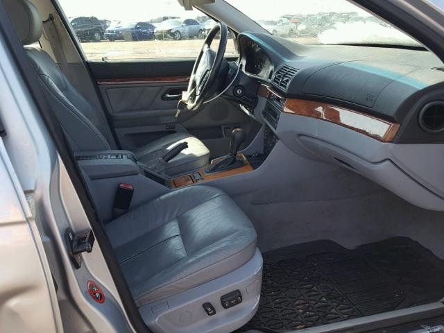 WBADD6329WBW34293 - 1998 BMW 528 I AUTO SILVER photo 5