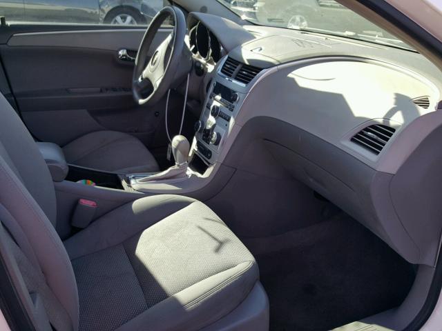1G1ZG57B38F243908 - 2008 CHEVROLET MALIBU LS თეთრი ფოტო 5