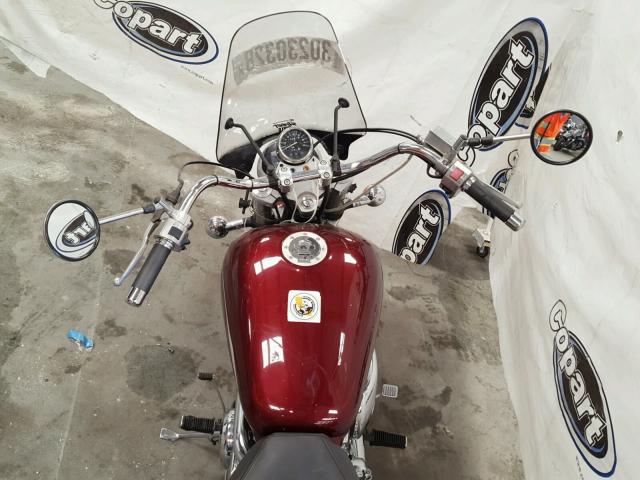 JS1VS53A612104493 - 2001 SUZUKI VZ800 MAROON photo 5