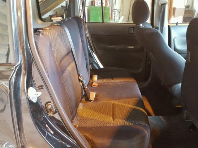 JTLKT324454000332 - 2005 TOYOTA SCION XB შავი ფოტო 6