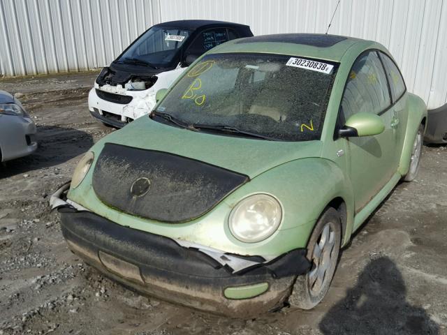3VWCB21C62M437610 - 2002 VOLKSWAGEN NEW BEETLE 绿色 照片 2