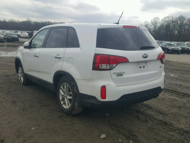 5XYKT3A6XEG467559 - 2014 KIA SORENTO LX WHITE photo 3