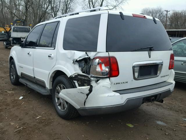 5LMFU28R33LJ02708 - 2003 LINCOLN NAVIGATOR თეთრი ფოტო 3