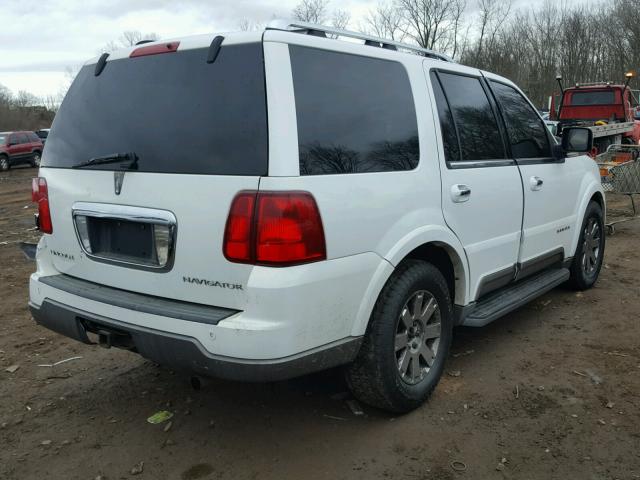 5LMFU28R33LJ02708 - 2003 LINCOLN NAVIGATOR თეთრი ფოტო 4