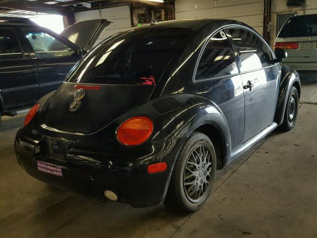 3VWCA21C9XM442293 - 1999 VOLKSWAGEN NEW BEETLE 黑色 照片 4