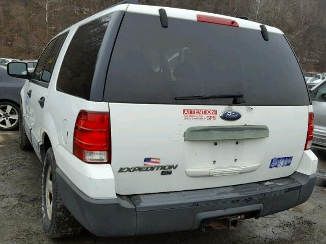 1FMPU16556LA67188 - 2006 FORD EXPEDITION WHITE photo 3