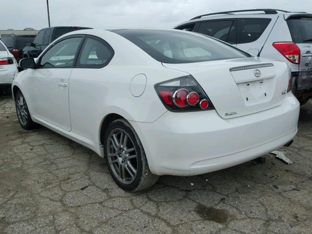 JTKDE3B73A0319501 - 2010 TOYOTA SCION TC WHITE photo 3