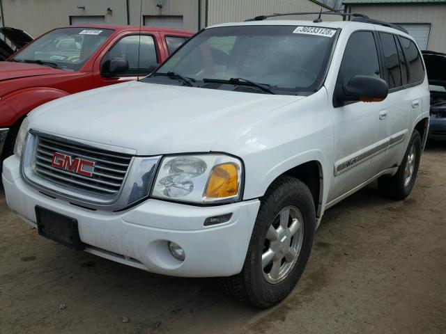 1GKDT13SX42242451 - 2004 GMC ENVOY WHITE photo 2