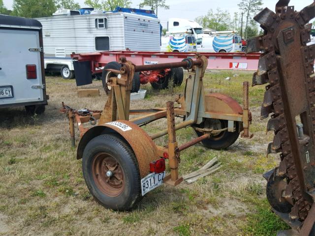 1BUC25103J1006374 - 1989 BUTL TRAILER BROWN photo 3