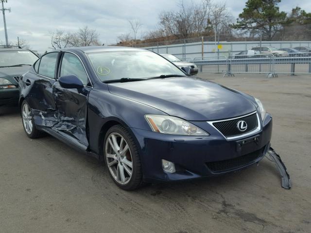 JTHBE262865004712 - 2006 LEXUS IS 350 BLUE photo 1