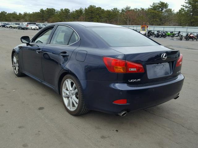 JTHBE262865004712 - 2006 LEXUS IS 350 BLUE photo 3