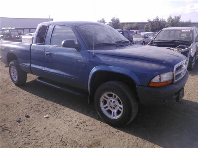 1D7HG12K34S685338 - 2004 DODGE DAKOTA SXT BLUE photo 1