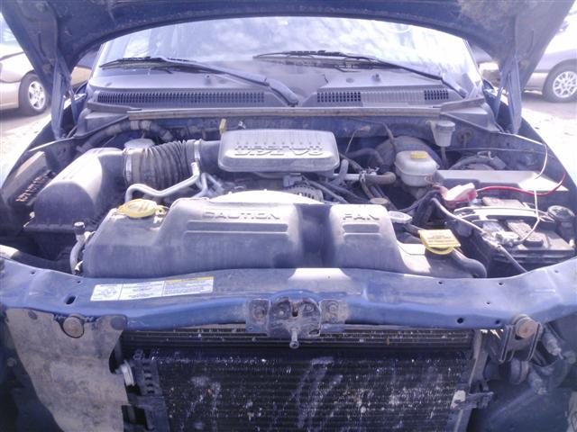 1D7HG12K34S685338 - 2004 DODGE DAKOTA SXT BLUE photo 7