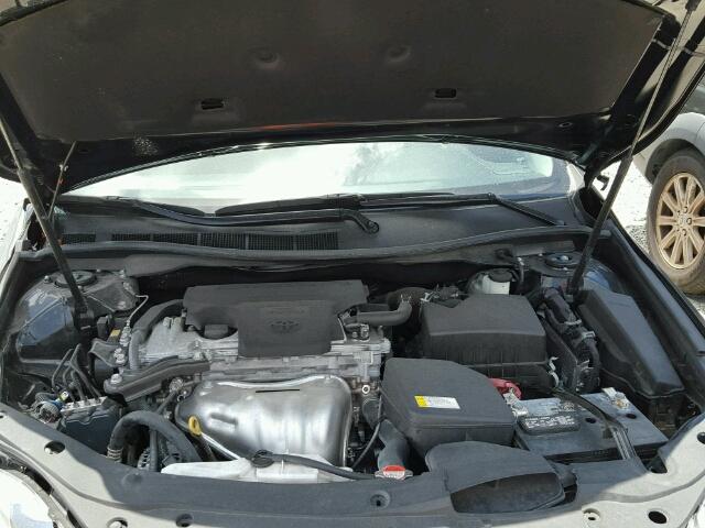 4T1BF1FK4GU218902 - 2016 TOYOTA CAMRY LE შავი ფოტო 7