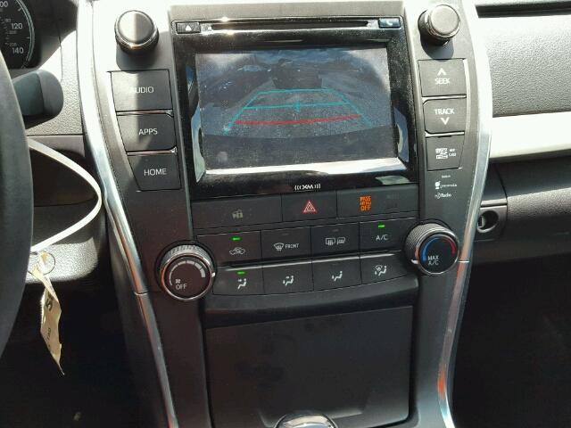 4T1BF1FK4GU218902 - 2016 TOYOTA CAMRY LE შავი ფოტო 9