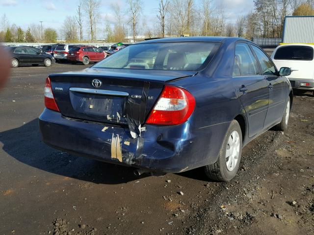 4T1BE32K83U182727 - 2003 TOYOTA CAMRY LE BLUE photo 4