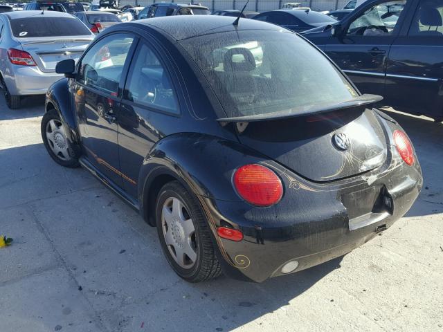 3VWCA21CXXM442027 - 1999 VOLKSWAGEN NEW BEETLE 黑色 照片 3