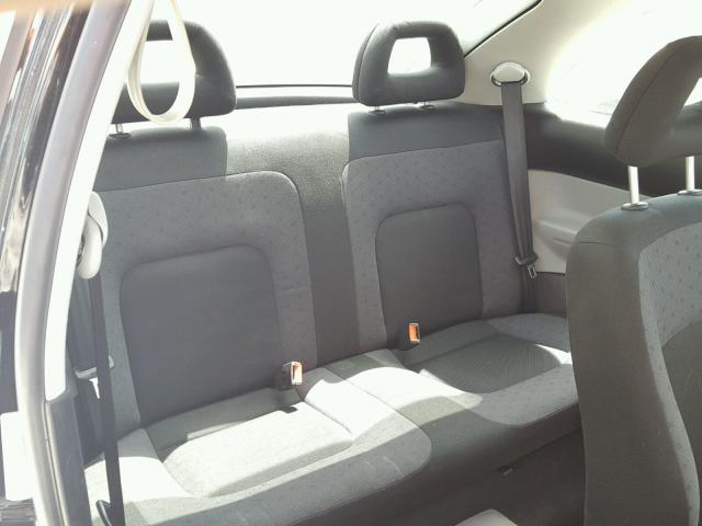 3VWCA21CXXM442027 - 1999 VOLKSWAGEN NEW BEETLE 黑色 照片 6