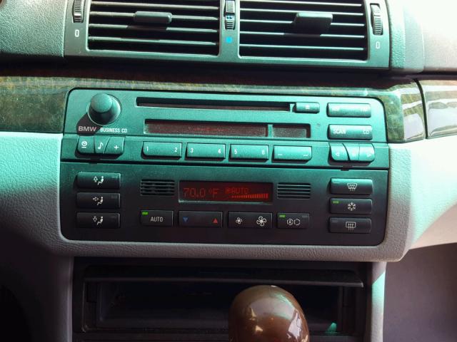 WBAAW334X1ET43242 - 2001 BMW 325 IT GRAY photo 9