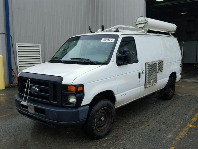 1FTSE34L78DA26891 - 2008 FORD ECONOLINE WHITE photo 2