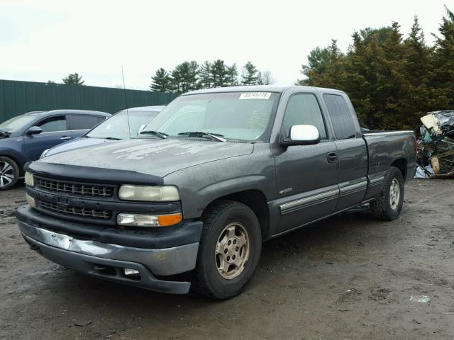 2GCEC19T2X1156121 - 1999 CHEVROLET SILVERADO GRAY photo 2