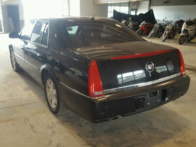 1G6KD57Y36U256840 - 2006 CADILLAC DTS BLACK photo 3