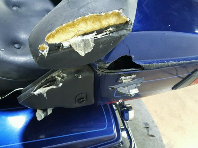 1HD1FC4147Y680728 - 2007 HARLEY-DAVIDSON FLHTCUI Көк фото 13