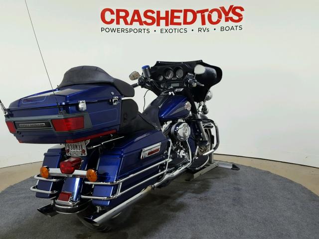 1HD1FC4147Y680728 - 2007 HARLEY-DAVIDSON FLHTCUI Көк фото 8