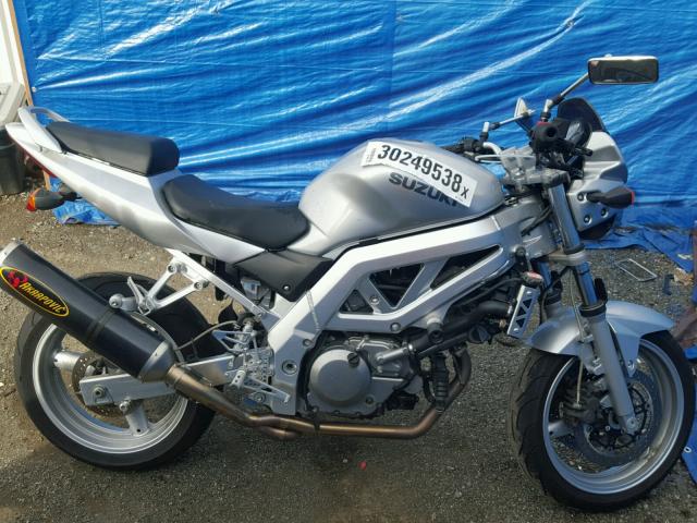 JS1VP53A532102285 - 2003 SUZUKI SV650 SILVER photo 9