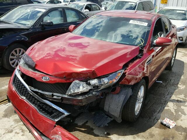 KNAGM4A70B5133365 - 2011 KIA OPTIMA BURGUNDY photo 2