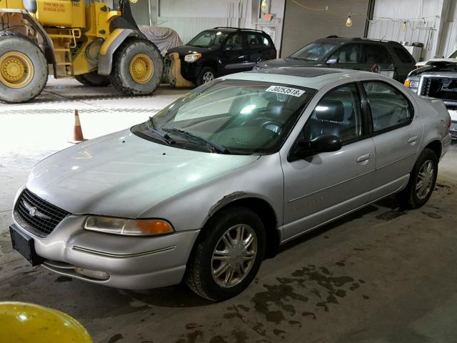 1C3EJ56H9YN165996 - 2000 CHRYSLER CIRRUS LXI SILVER photo 2