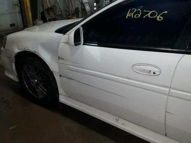 2G2WP552371223973 - 2007 PONTIAC GRAND PRIX WHITE photo 9