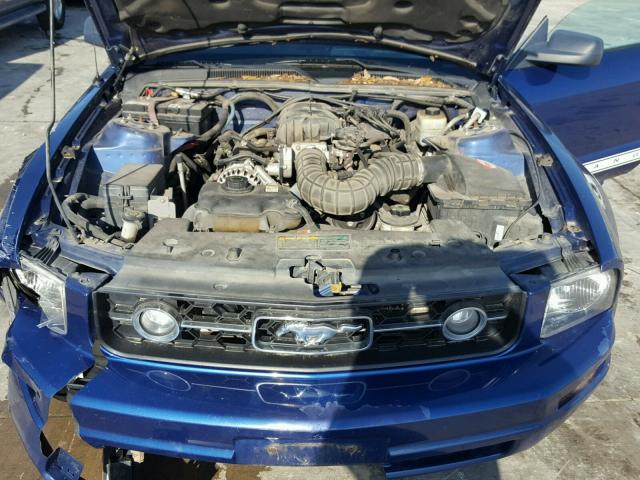 1ZVFT80N165122435 - 2006 FORD MUSTANG BLUE photo 7