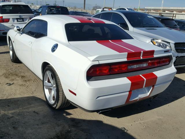 2C3CDYCJ4CH244095 - 2012 DODGE CHALLENGER WHITE photo 3