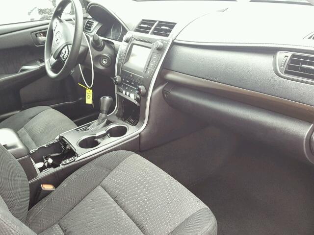 4T4BF1FK4GR583540 - 2016 TOYOTA CAMRY LE შავი ფოტო 5