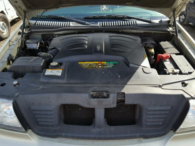 5LMEU78H93ZJ26962 - 2003 LINCOLN AVIATOR 金色 照片 7