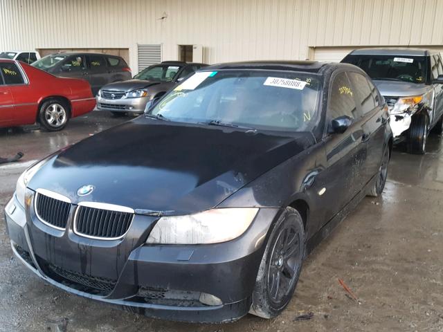 WBAVB13546KX67132 - 2006 BMW 325 I BLACK photo 2