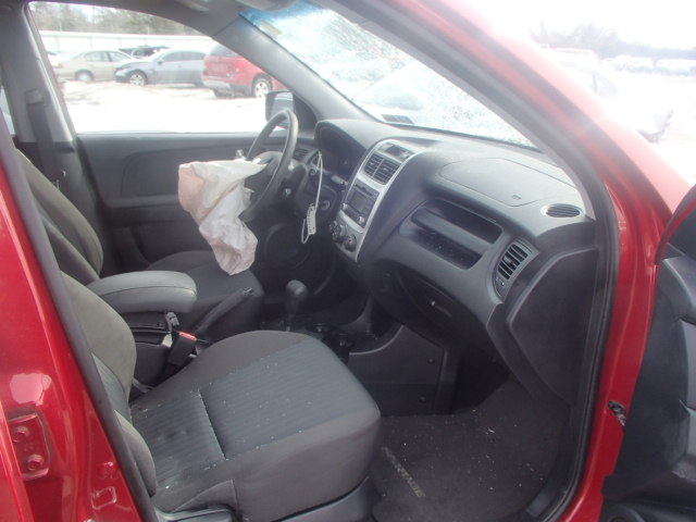 KNDKGCA37A7705062 - 2010 KIA SPORTAGE L RED photo 5