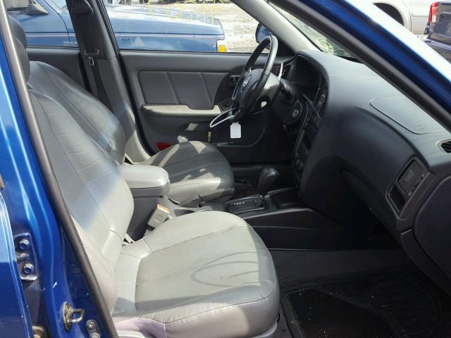 KMHDN56D36U196118 - 2006 HYUNDAI ELANTRA GL BLUE photo 5